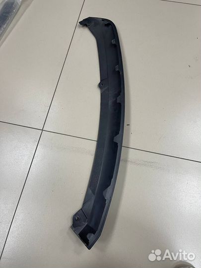 Накладка бампера переднего правая Ford Focus 3 201