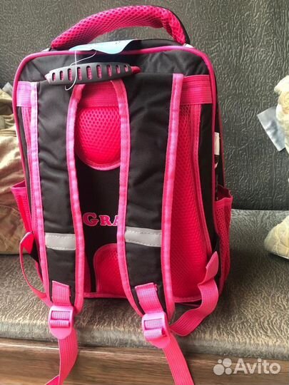 Рюкзак для девочки школьный, новый