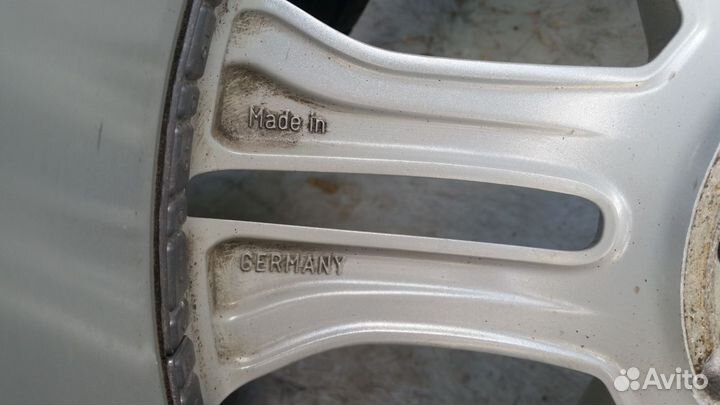 Оригинальный комплект на Mercedes GLA R18