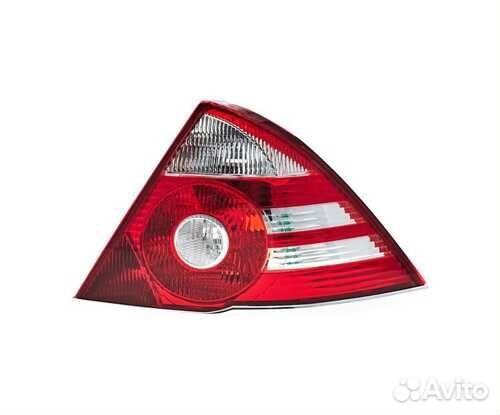 Фонарь задний TYC 11B455012B