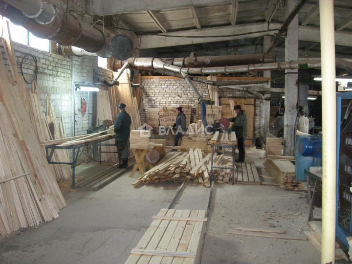 Продам производственное помещение, 1750 м²