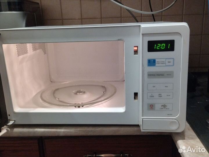 Микроволновая печь samsung MW73ER