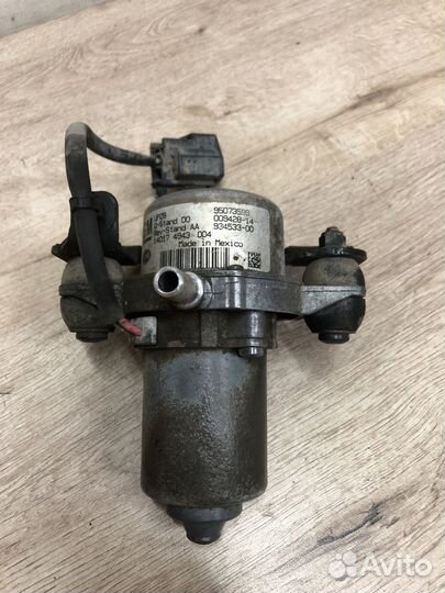 Вакуумный насос Opel Mokka 95073599