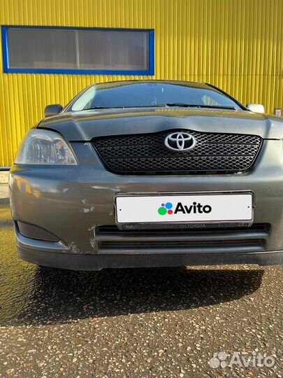 Toyota Corolla 1.6 AT, 2002, 250 000 км