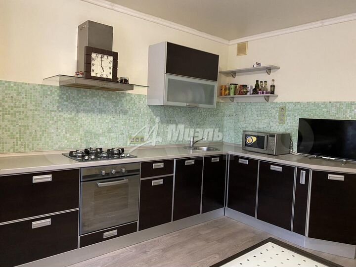 2-к. квартира, 66,2 м², 3/9 эт.