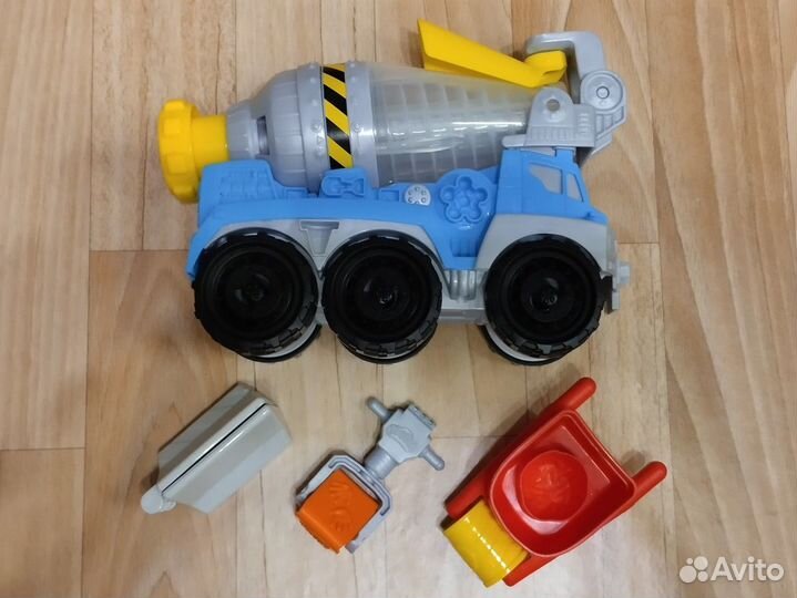 Игровые наборы Play-Doh Wheels и Play the Game