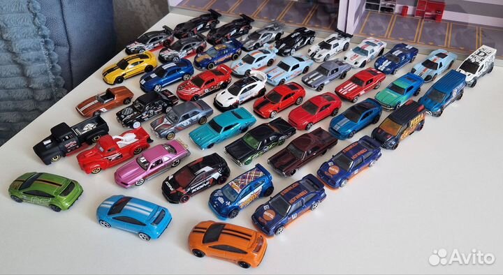 Машинки HotWheels(Америка)