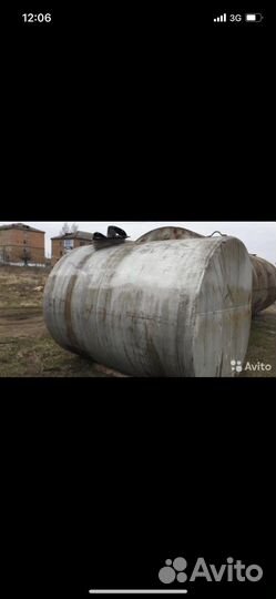 Емкость для воды и гсм