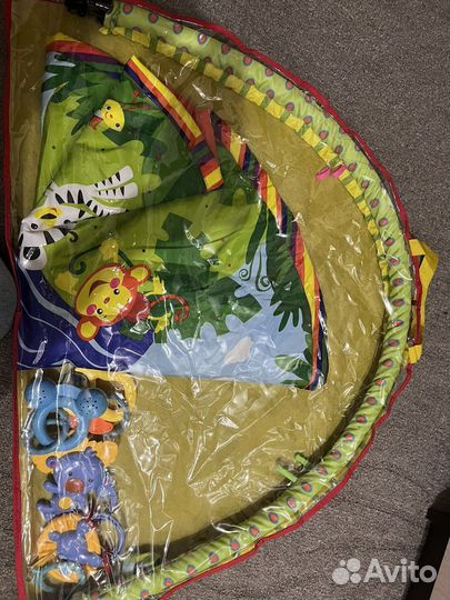 Развивающий коврик