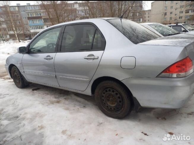 Mitsubishi Lancer 1.6 МТ, 2005, 234 000 км