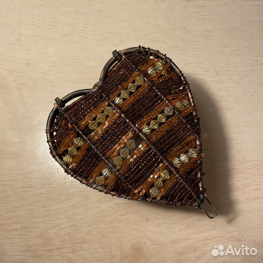 Шкатулка, украшенная бисером