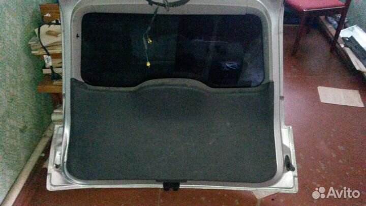 5-я дверь (задняя - багажник) C-Max