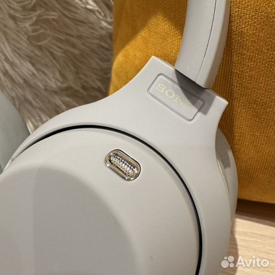 Беспроводные наушники Sony WH-1100XM4 (серые)