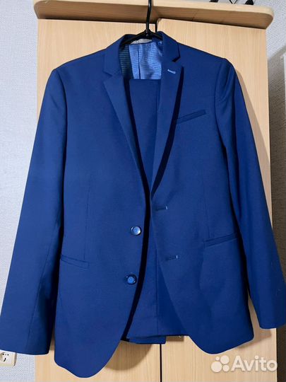 Костюм мужской