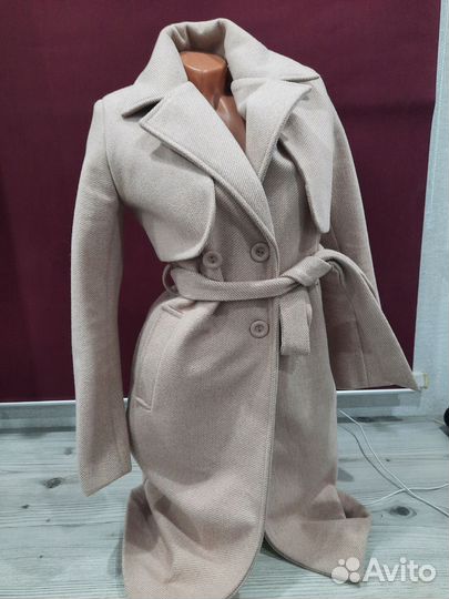 Пальто женское 42 - 44