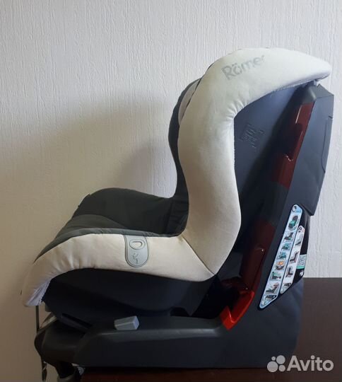 Автокресло детское Romer с isofix 9-18