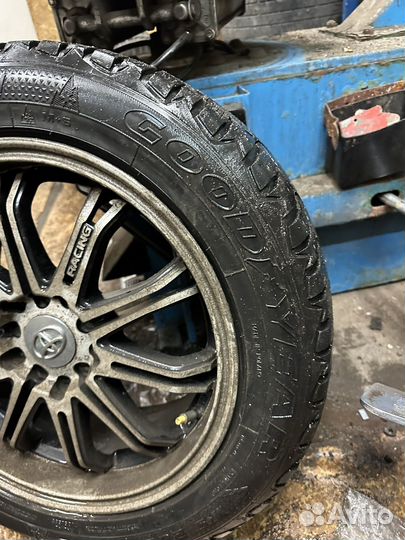 Goodyear Ultragrip 600 205/55 R16