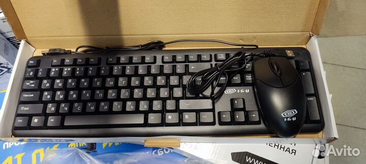 Новый комплект мышь + клавиатура IRU