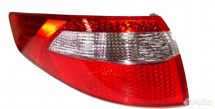 Фонарь левый наружний Kia Rio 11-15