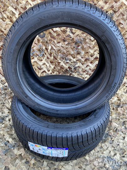 Michelin X-Ice XI3 245/45 R18 100H
