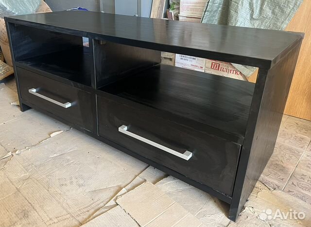 Тумба под телевизор