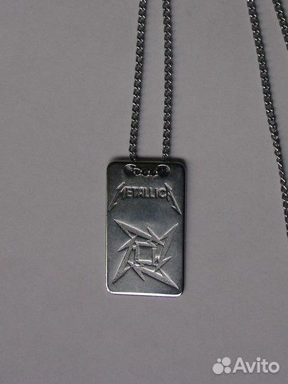 Кулон Metallica