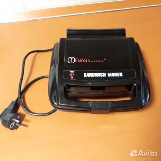 Вафельница