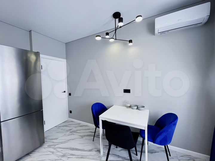 2-к. квартира, 60 м², 3/9 эт.