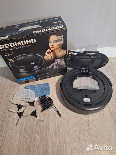 Робот-пылесос redmond RV-R350