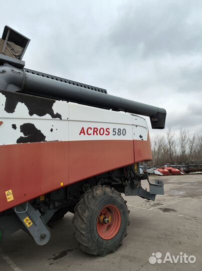 Комбайн Ростсельмаш Acros 580, 2011