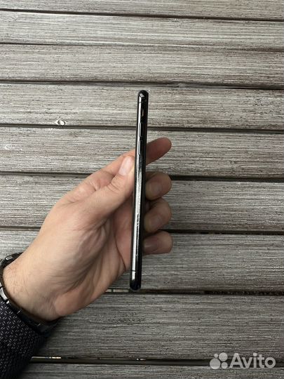 iPhone X, 256 ГБ