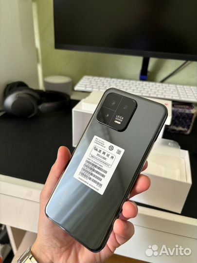 Xiaomi 13, 12/256 ГБ