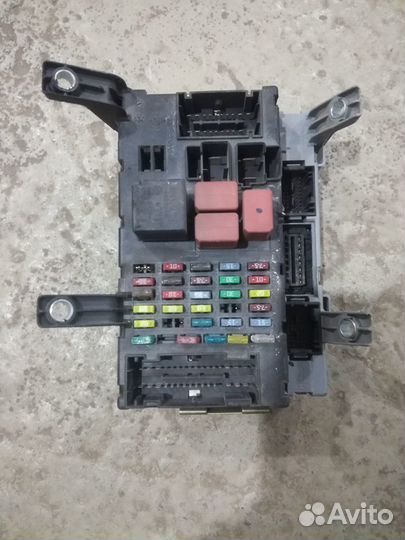 Блок предохранительный салонный Фиат Альбеа