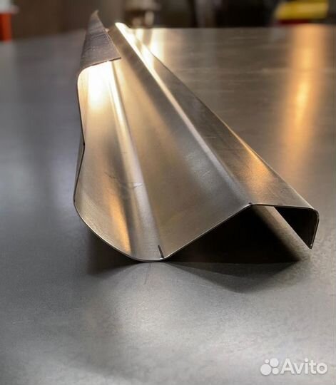 Порог Volkswagen Jetta 6