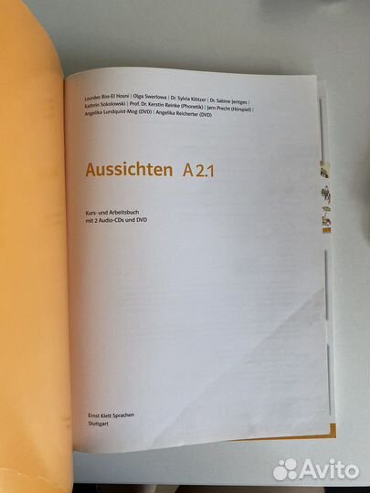 Учебник немецкого языка Aussichten A2.1