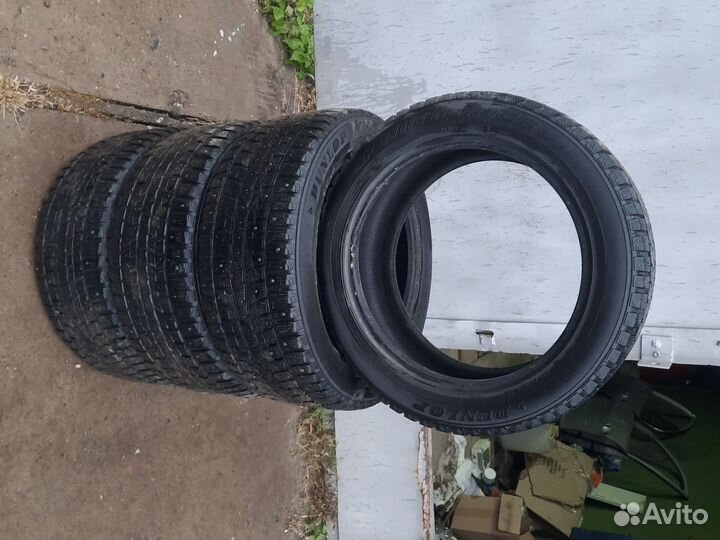 Dunlop SP Winter Ice 01 225/50 R17 96T