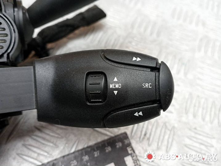 Переключатель подрулевой (стрекоза) Peugeot 5008