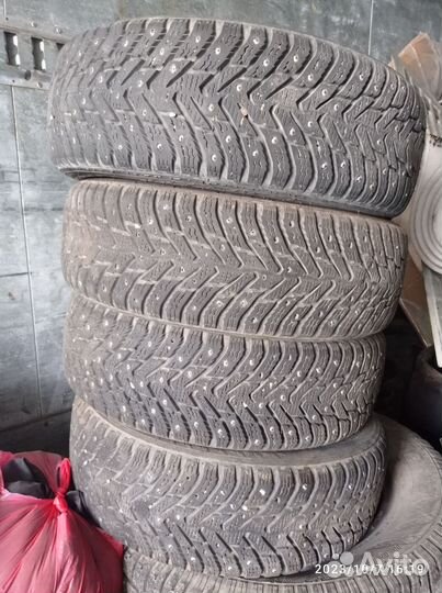 Nokian Tyres Hakkapeliitta 8 185/65 R15
