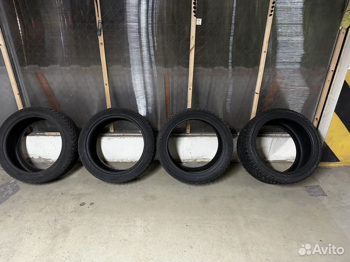 Nokian Tyres Hakkapeliitta 9 SUV 275/40 R20