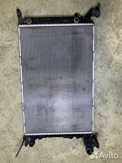 Радиатор охлаждения Audi A4 B8 8K5 8K0121251K