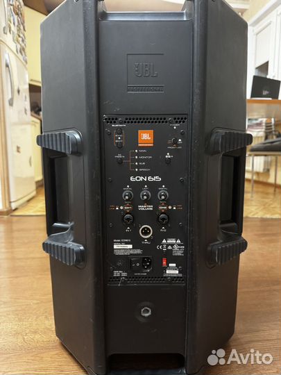 Активные колонки jbl