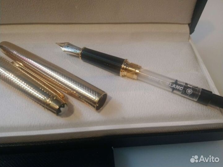 Ручка перо Montblanc Meisterstuck Geometry