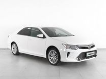 Toyota Camry 2.0 AT, 2018, 267 341 км, с пробегом, цена 1 929 000 руб.