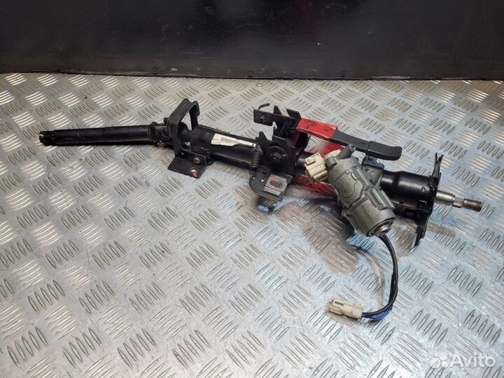 Рулевая колонка на Vortex Estina