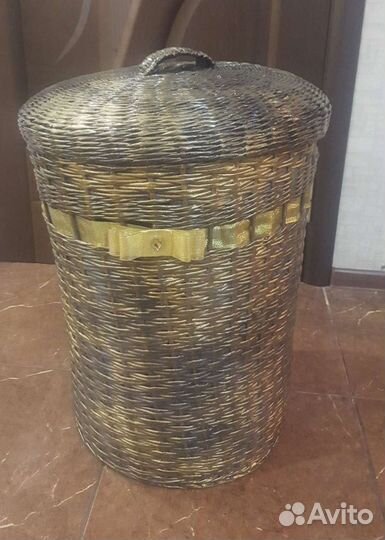 Плетенная корзина