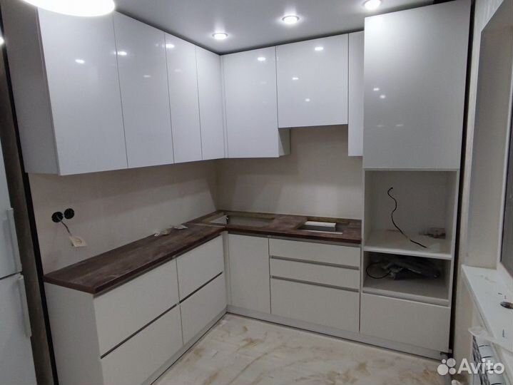 Сборка-разборка мебели, кухни, ремонт мебели