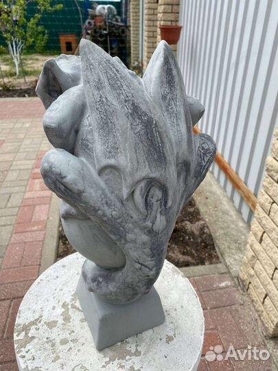 Скульптура горгулья