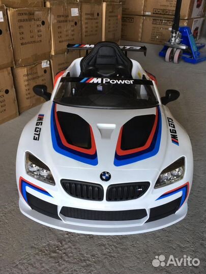 Электромобиль BMW