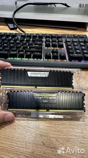 Corsair vengeance lpx ddr4 16gb