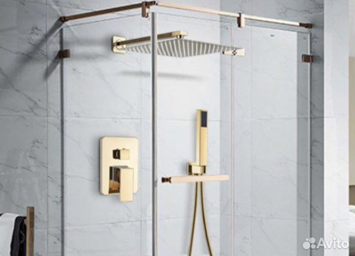 Душевая система скрытого монтажа золото